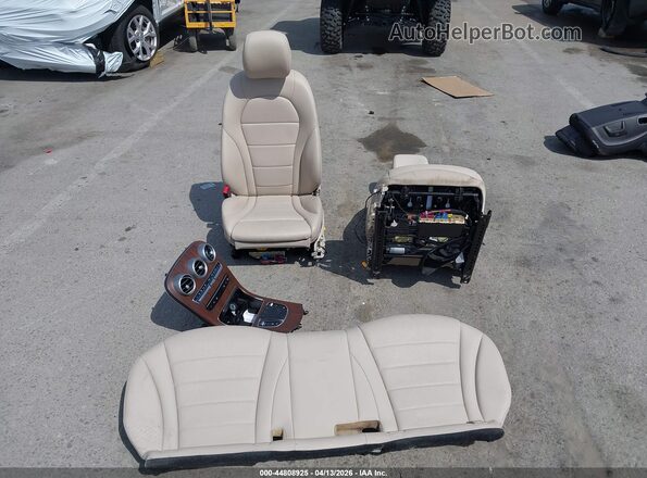 W1N0G8EB6LF805841 2020 MERCEDES-BENZ GLC 300 Blue Vista del cuadro de instrumentos