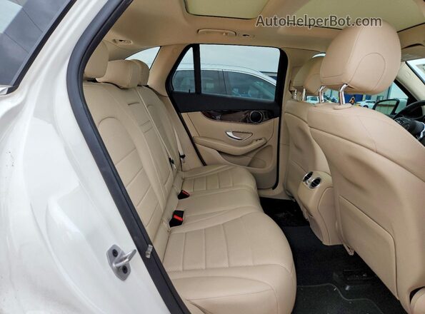 W1N0G8EB8MF973689 2021 MERCEDES-BENZ GLC-CLASS White Սալոնի հետևի տեսք