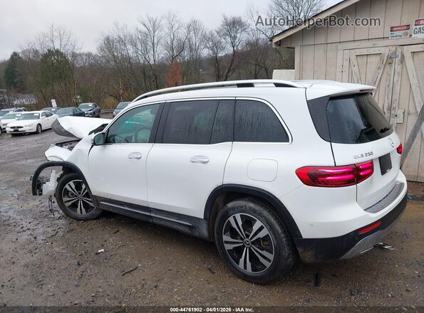 W1N4M4HB3SW398039 2025 MERCEDES-BENZ GLB-CLASS White Սալոնի 360 աստիճան տեսք