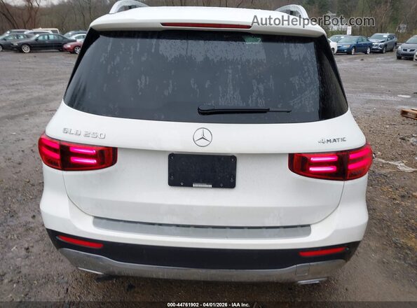W1N4M4HB3SW398039 2025 MERCEDES-BENZ GLB-CLASS White 