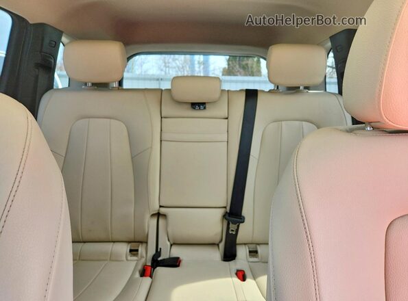 W1N4M4HB6PW280252 2023 MERCEDES-BENZ GLB-CLASS Черный Вид задних сидений