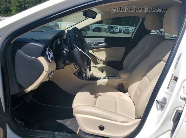 W1NTG4EB5LU030675 2020 MERCEDES-BENZ GLA White Vista interior delantera