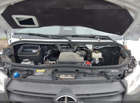 W1Z4KFHY5SP822299 2025 MERCEDES-BENZ SPRINTER Белый Вид салона спереди