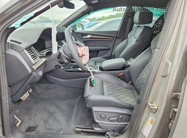 WA124AFY7R2149131 2024 AUDI SQ5 Серый Вид салона спереди