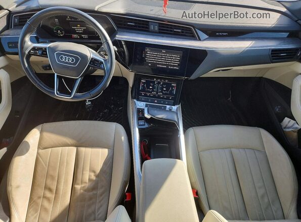 WA1AAAGE4KB021993 2019 AUDI E-TRON Угольный Вид панели приборов