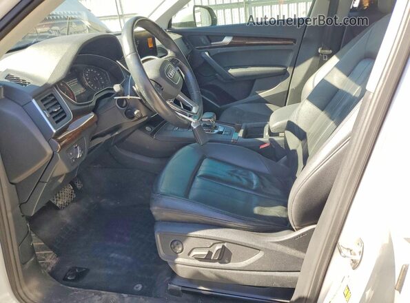 WA1ANAFY5K2113808 2019 AUDI Q5 Белый Вид салона спереди