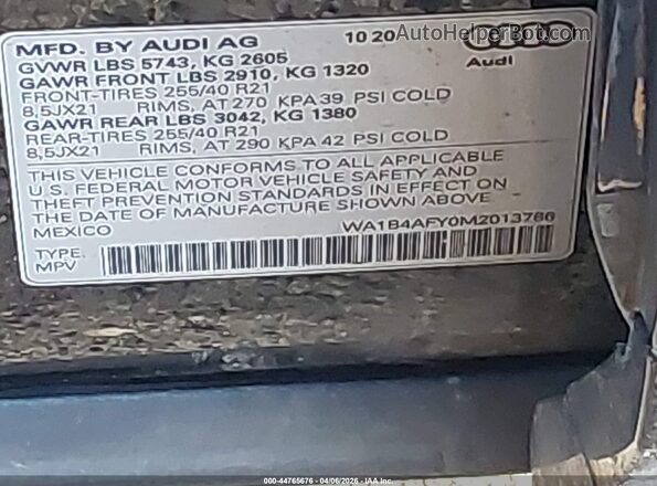 WA1B4AFY0M2013786 2021 AUDI SQ5 Black Vista del compartimento del motor