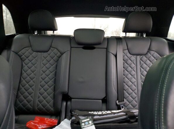 WA1B4AFY5P2149965 2023 AUDI SQ5 Черный Вид задних сидений