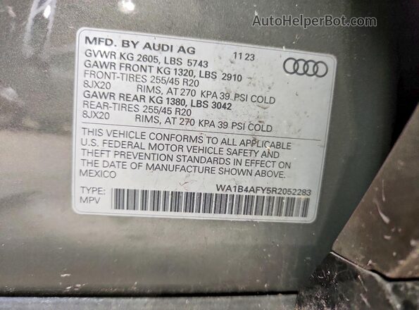 WA1B4AFY5R2052283 2024 AUDI SQ5 Gray VIN կոդի պիտակի տեսք