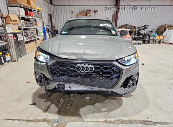 WA1B4AFY5R2052283 2024 AUDI SQ5 Gray Դիմացի տեսք