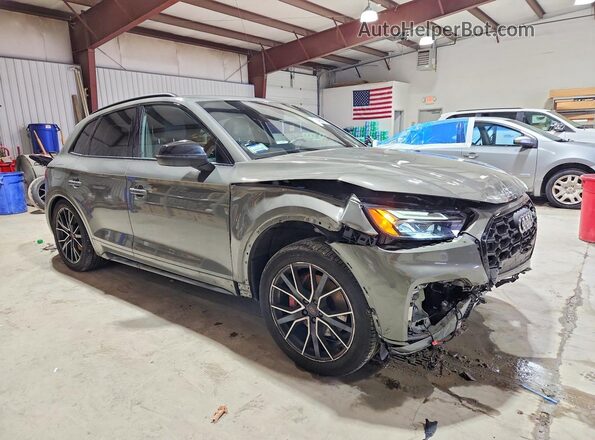 WA1B4AFY5R2052283 2024 AUDI SQ5 Gray Առջևի աջ