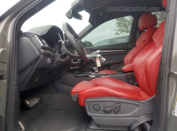 WA1B4AFY9P2185657 2023 AUDI SQ5 Серый Вид салона спереди