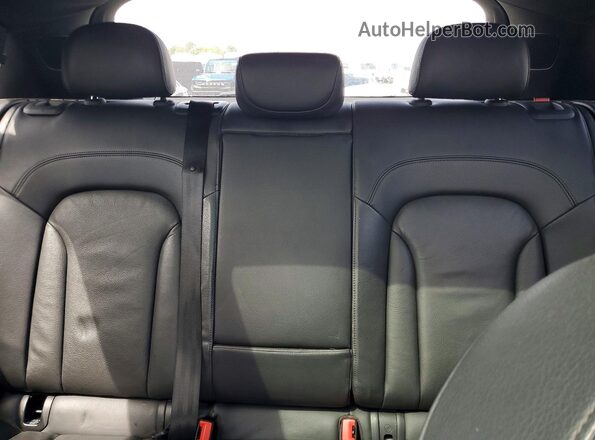 WA1BCCFS2JR015181 2018 AUDI Q3 Gray Widok tylnych siedzeń