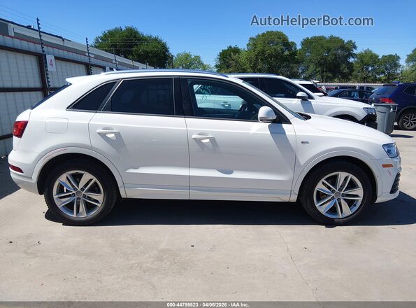 WA1BCCFS3JR001399 2018 AUDI Q3 Белый Вид задней части салона