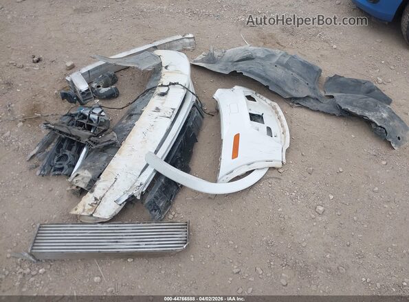 WA1BCCFS8JR012124 2018 AUDI Q3 White Vista del salpicadero