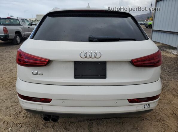 WA1BCCFS9JR027456 2018 AUDI Q3 White Вид ззаду
