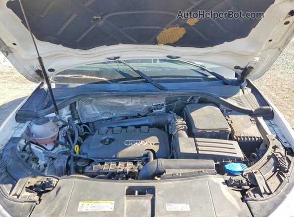 WA1BFCFSXGR011394 2016 AUDI Q3 White Vista del compartimento del motor