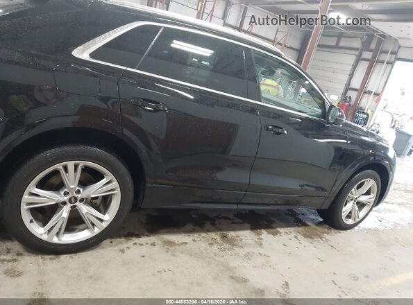WA1BVAF18MD028346 2021 AUDI Q8 Black Widok wnętrza z tyłu