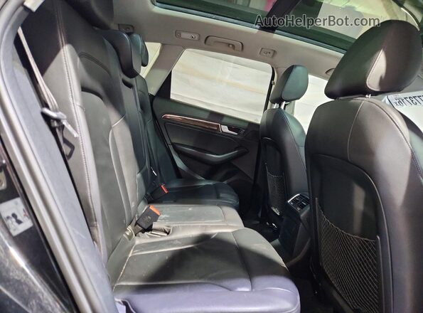 WA1C2AFP1GA109972 2016 AUDI Q5 Black Vista de los asientos traseros