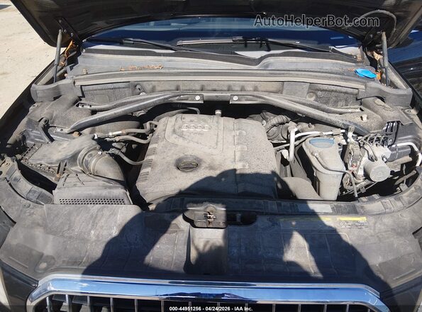 WA1C2AFP8HA096932 2017 AUDI Q5 Black Հետևի տեսք