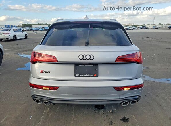 WA1C4AFY9R2022207 2024 AUDI SQ5 Серебряный Вид сзади