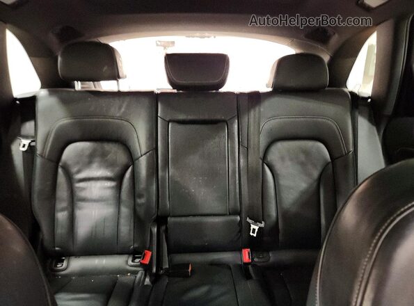 WA1CCAFP6GA037955 2016 AUDI SQ5 Black Rear seats view