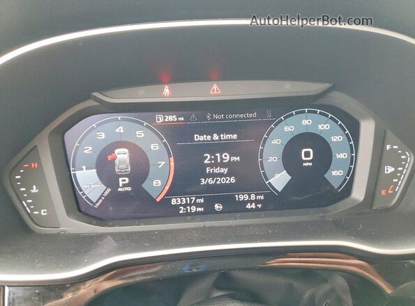 WA1DECF30L1117575 2020 AUDI Q3 Black Widok zestawu wskaźników