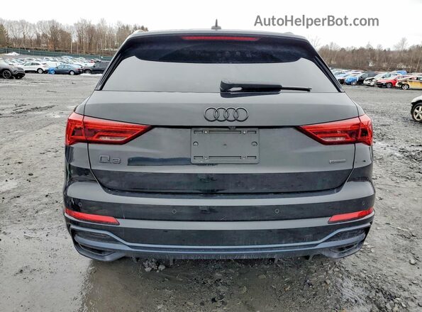 WA1DECF30L1117575 2020 AUDI Q3 Black Widok z tyłu
