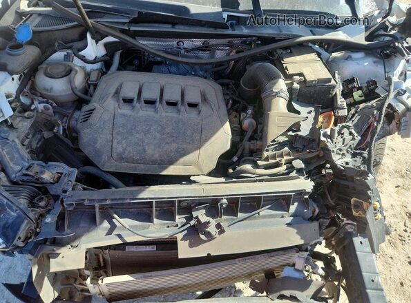 WA1DECF30L1123747 2020 AUDI Q3 White Widok wnętrza z tyłu