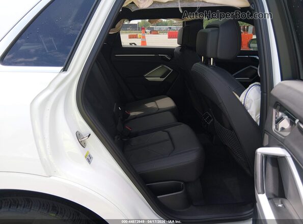 WA1DECF30R1171144 2024 AUDI Q3 White VIN კოდის სტიკერის ხედი