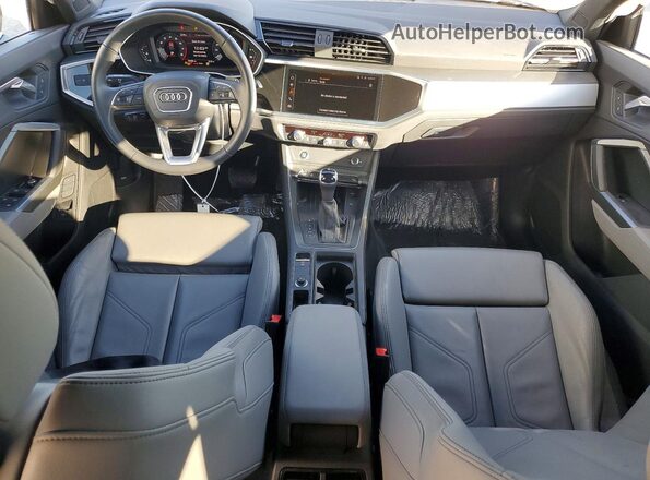 WA1DECF34S1005781 2025 AUDI Q3 Gray Widok deski rozdzielczej