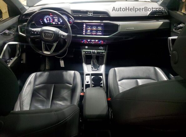 WA1DECF35L1012868 2020 AUDI Q3 Black Widok deski rozdzielczej