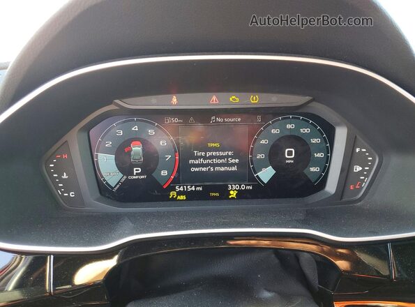 WA1DECF36N1040004 2022 AUDI Q3 Red Widok zestawu wskaźników
