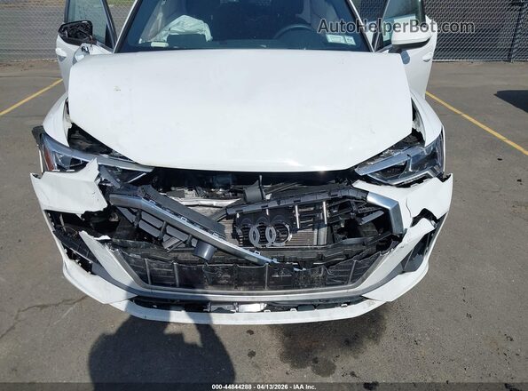 WA1DECF36R1140948 2024 AUDI Q3 White Vista frontal