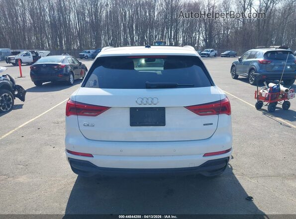 WA1DECF36R1140948 2024 AUDI Q3 White 