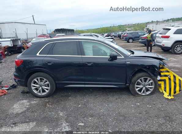WA1DECF37N1124395 2022 AUDI Q3 Black სალონის 360-გრადუსიანი ხედი