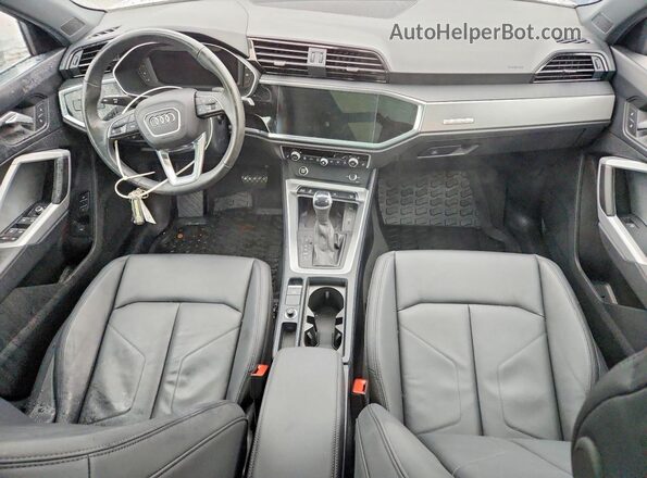 WA1DECF37R1108526 2024 AUDI Q3 White Widok deski rozdzielczej