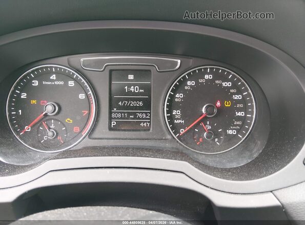 WA1ECCFS5JR019111 2018 AUDI Q3 Black 