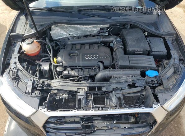 WA1ECCFS7JR021684 2018 AUDI Q3 Black Widok wnętrza z tyłu