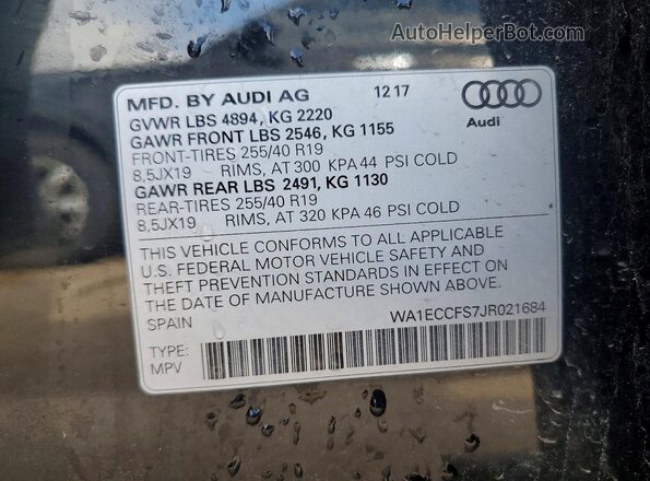 WA1ECCFS7JR021684 2018 AUDI Q3 Black Widok komory silnika