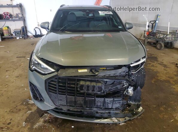 WA1EECF32N1141013 2022 AUDI Q3 Gray Widok z przodu