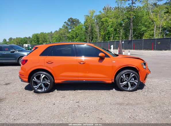 WA1EECF37R1052401 2024 AUDI Q3 Orange სალონის 360-გრადუსიანი ხედი