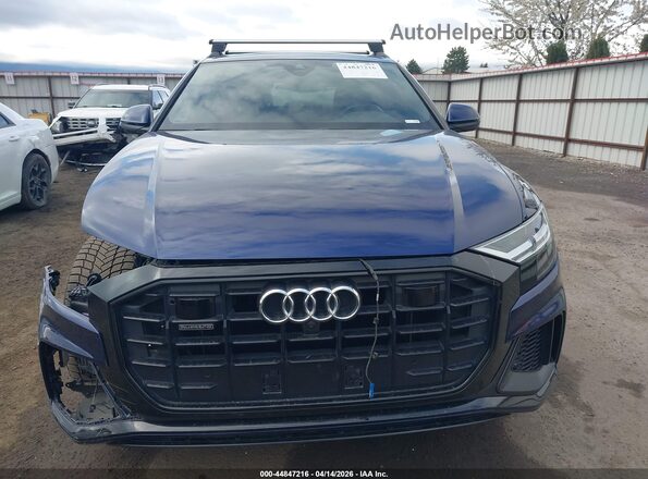 WA1EVAF17KD042121 2019 AUDI Q8 Blue Widok wnętrza z tyłu