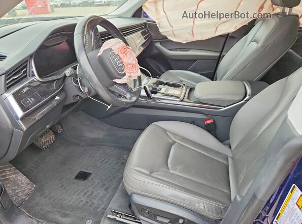 WA1FVAF19KD025244 2019 AUDI Q8 Синий Вид салона спереди