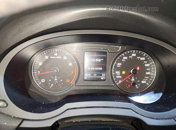 WA1GCCFS3HR013648 2017 AUDI Q3 Silver Vista del cuadro de instrumentos