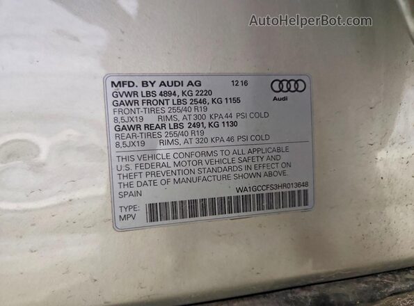 WA1GCCFS3HR013648 2017 AUDI Q3 Silver Vista del compartimento del motor