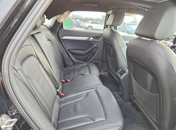 WA1GFCFS9GR024093 2016 AUDI Q3 Black Vista interior trasera