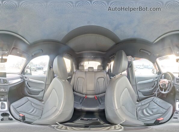 WA1GFCFS9GR024093 2016 AUDI Q3 Black Vista interior de 360 grados