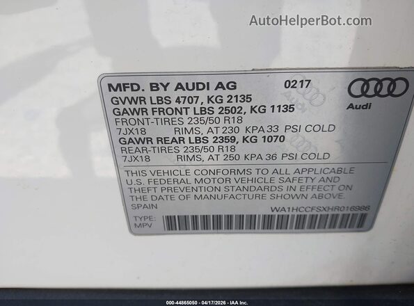 WA1HCCFSXHR016986 2017 AUDI Q3 White Vista del compartimento del motor