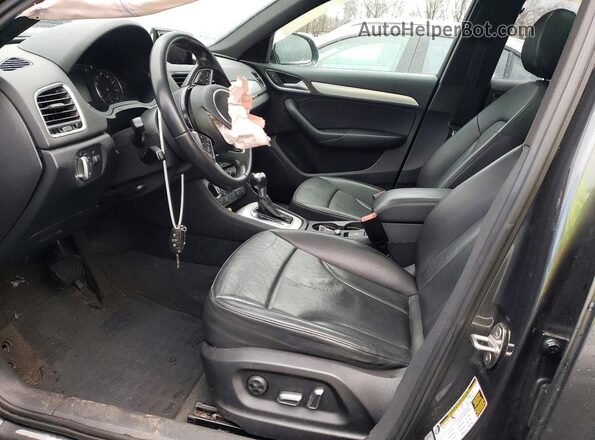 WA1JCCFS0JR020679 2018 AUDI Q3 Gray Սալոնի դիմացի տեսք